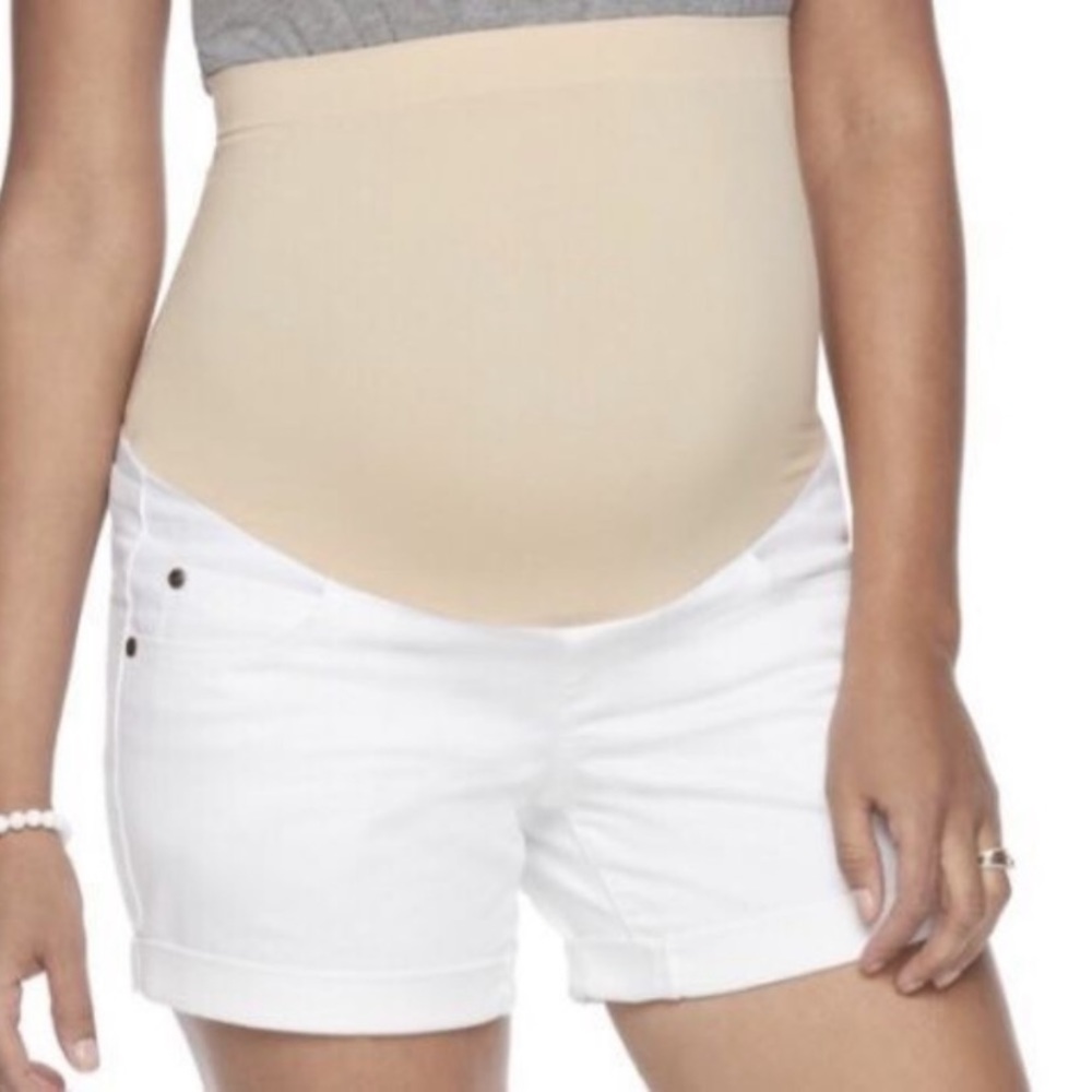 nwt A:GLOW White Denim Boyfriend Full Coverage Shorts